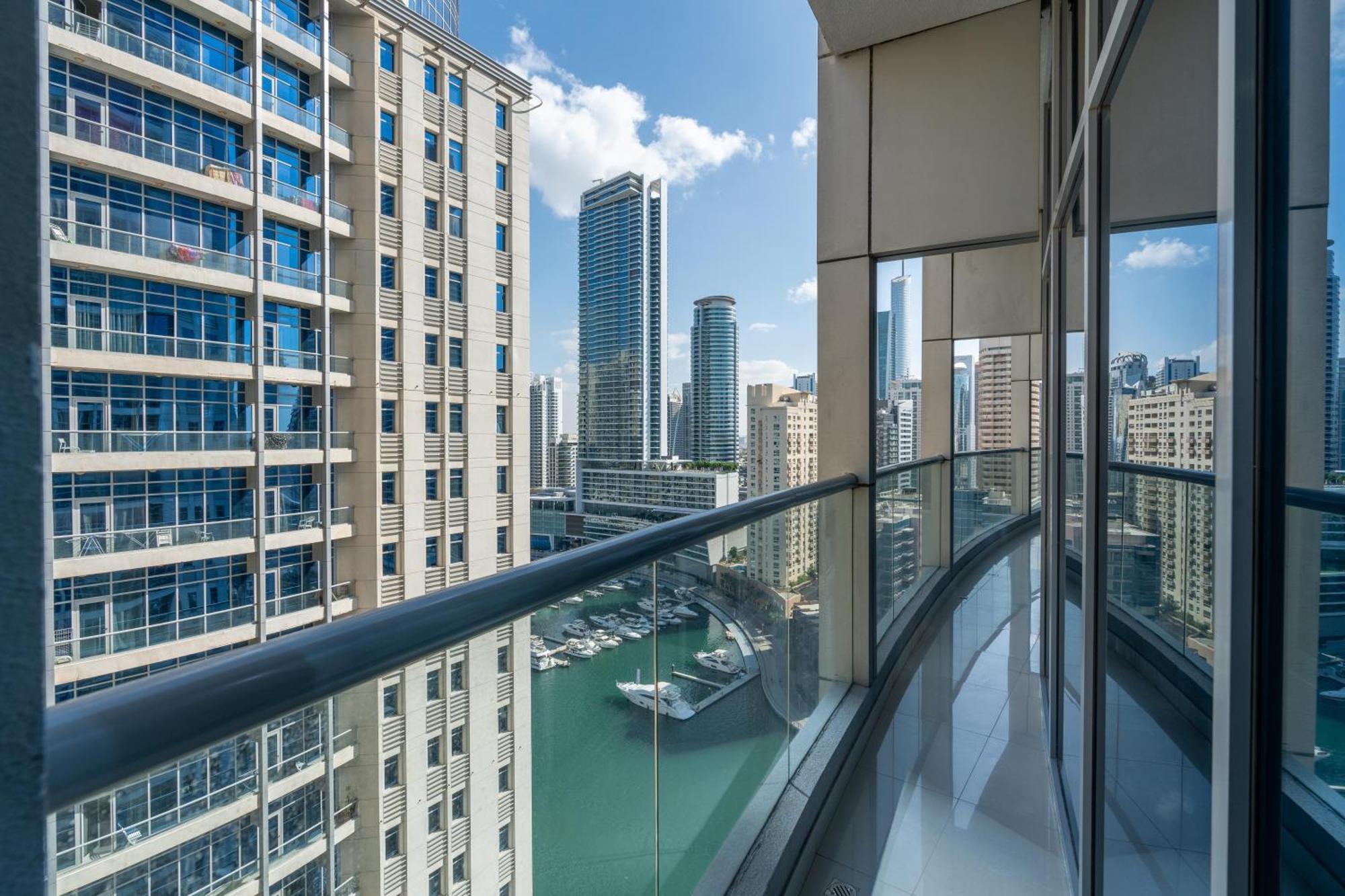 Tamm - Marina Wharf Spacious Apt With Stunning City Views Apartment