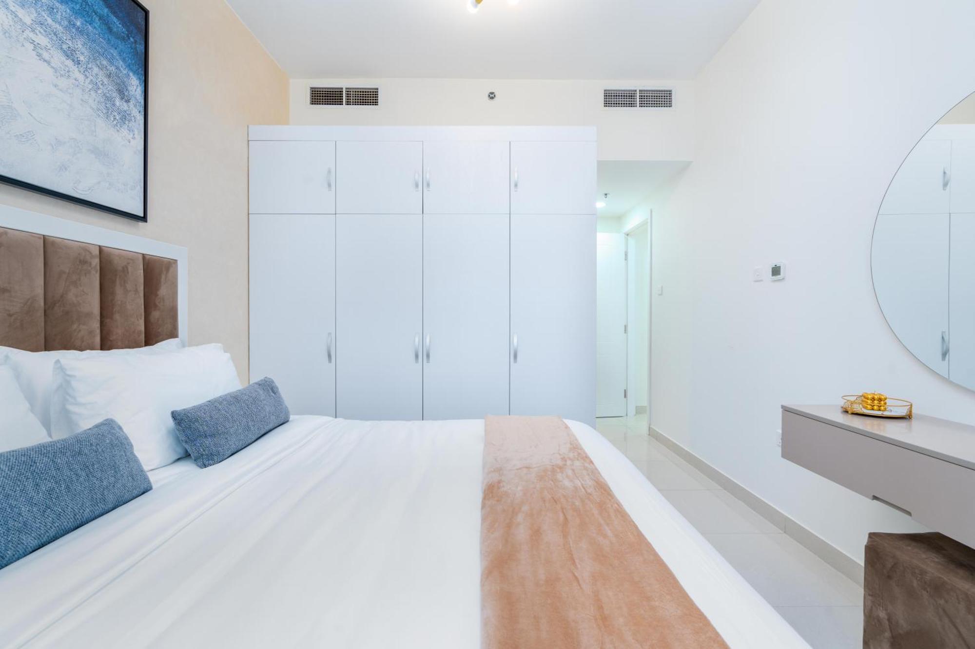 Tamm - Marina Wharf Spacious Apt With Stunning City Views Dubai